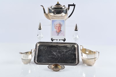 Lot 179 - A collection of silver plated ware