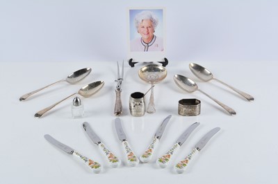 Lot 179 - A collection of silver plated ware