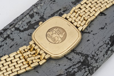 Lot 202 - An Omega De Ville 18ct gold ladies gold wrist watch