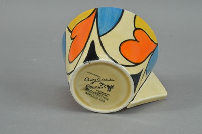 Lot 245 - A Clarice Cliff bizarre pattern ceramic cup