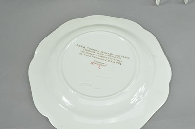 Lot 251 - Four Wedgwood Etrusia ceramic plates