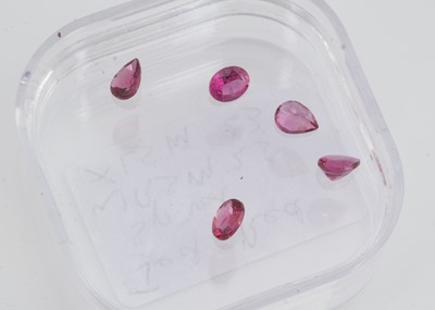 Lot 319 - A collection of five small spinel (Burmese)