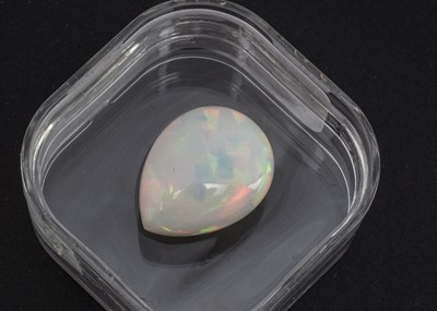 Lot 321 - A certificated pear cut Opal