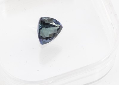 Lot 335 - A certificated Triangle cut Tanzanite