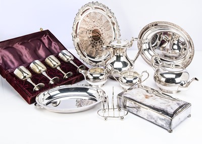 Lot 425 - A c1960s silver plated canteen of cutlery for eight and a small collection of silver plated table ware items