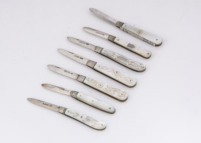 Lot 433 - Seven Victorian and later silver and mother of pearl folding pocket fruit knives
