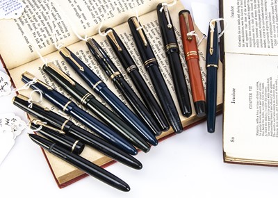 Lot 443 - Eleven vintage Parker fountain pens