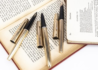 Lot 466 - Three vintage gold plated Parker fountain pens