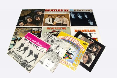 Lot 11 - Beatles LPs