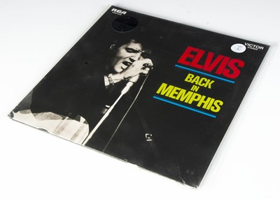 Lot 80 - Elvis Presley LP