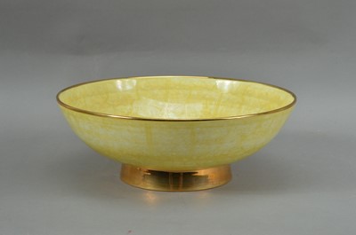 Lot 326 - A studio pottery lustre bowl