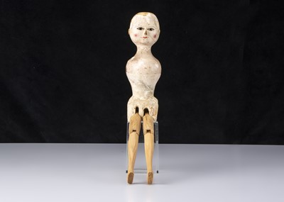 Lot 9 - An 18th century English wooden doll