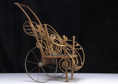 Lot 188 - A late 19th century bent willow and turned wood doll’s pushchair
