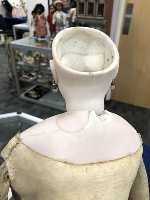 Lot 202 - A large Portrait Jumeau pressed bisque swivel head fashionable doll