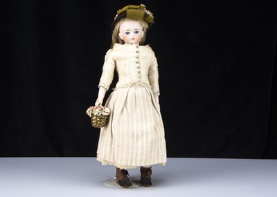 Lot 240 - A late 19th century Kling shoulder-head doll with solid domed head