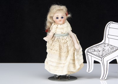 Lot 300 - A Simon & Halbig all-bisque dolls’ house doll