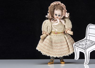 Lot 302 - A Simon & Halbig bisque headed dolls’ house doll