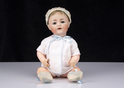 Lot 329 - A Kammer & Reinhardt 128 character baby