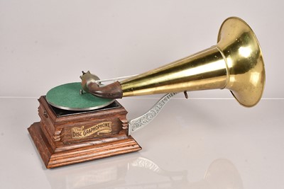 Lot 29 - Horn gramophone