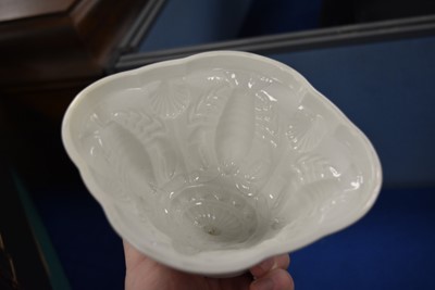 Lot 155 - A collection of 20 ceramic Jelly Moulds