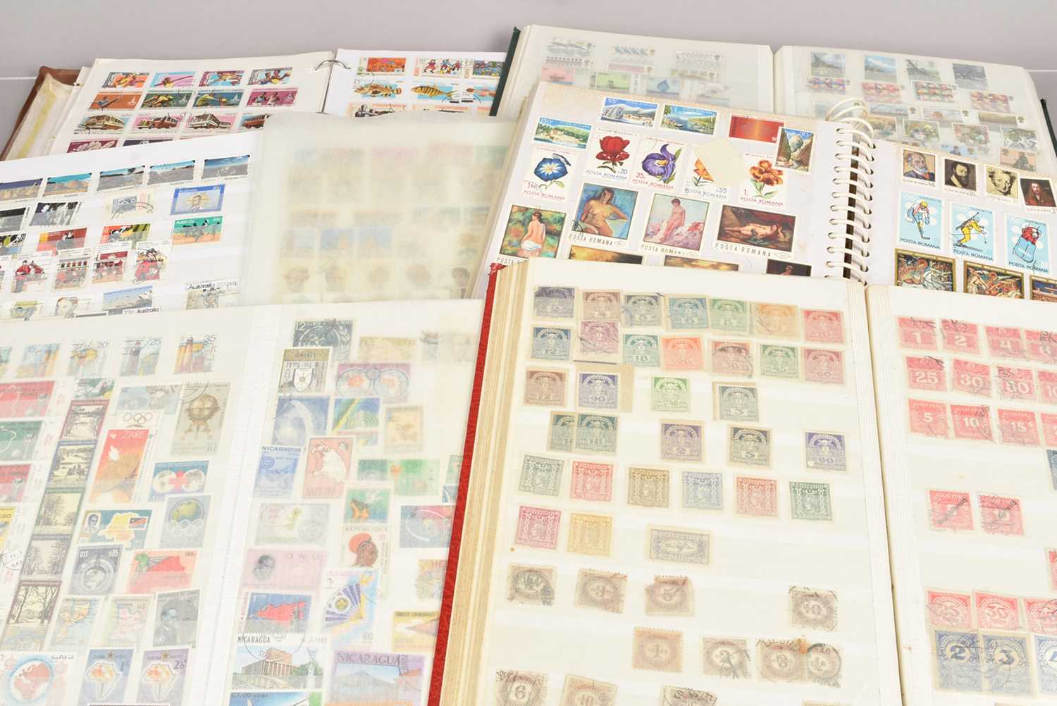 Lot 180 - A large collection of modern World Stamps