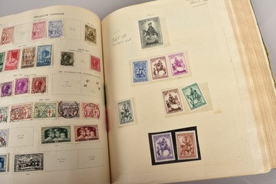 Lot 184 - The New Ideal Postage Stamp Album