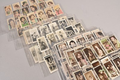 Lot 225 - Actresses and Show Girl Themed Cigarette Card Sets