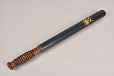 Lot 318 - A large wooden Constabulary Truncheon