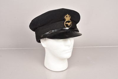 Lot 578 - A 1918 Pattern Royal Air Force (RAF) NCO's Peak Cap