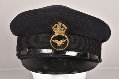 Lot 578 - A 1918 Pattern Royal Air Force (RAF) NCO's Peak Cap