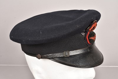 Lot 579 - A 1918 Pattern Royal Air Force (RAF) NCO's Peak Cap