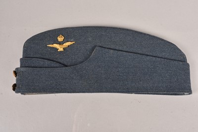 Lot 580 - A WWII Period Royal Air Force (RAF) Side Cap