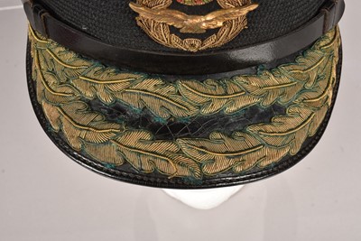 Lot 582 - A Royal Air Force Officer's of Air Rank pre-1953 peak cap
