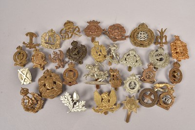 Lot 607 - British Cap Badges