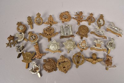 Lot 609 - British Cap Badges