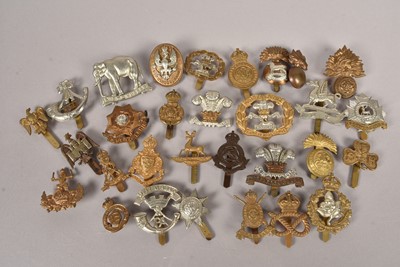 Lot 610 - British Cap Badges