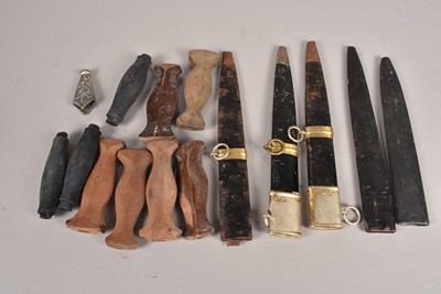 Lot 658 - An assortment of German scabbards