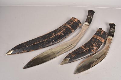 Lot 720 - A large Kukri knife