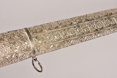 Lot 792 - A late 19th Century/ early 20th Century Omani Kattara sword