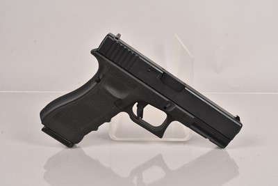 Lot 949 - A Glock 17 Gen 4 .177 CO2 BB Gun