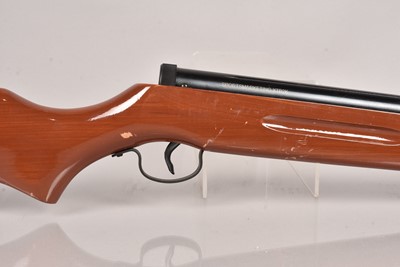 Lot 962 - An SMK XTB2K Break Barrel .22 Air Rifle