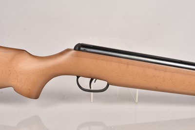 Lot 964 - An SMK 19 .22 Break Barrel Air Rifle