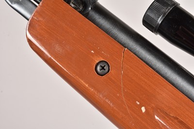 Lot 970 - An SMK XTB2K Break Barrel .22 Air Rifle