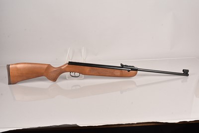 Lot 1004 - A Weihrauch HW99S .177 break barrel rifle
