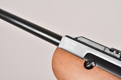 Lot 1004 - A Weihrauch HW99S .177 break barrel rifle