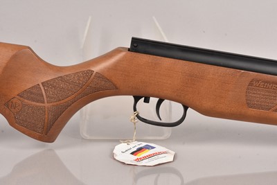 Lot 1007 - A Weihrauch HW99 Break Barrel Air Rifle