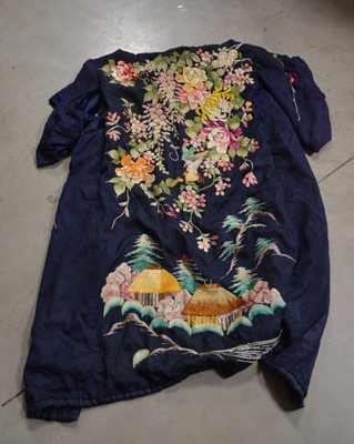 Lot 77 - A Peking knot Chinese silk gown