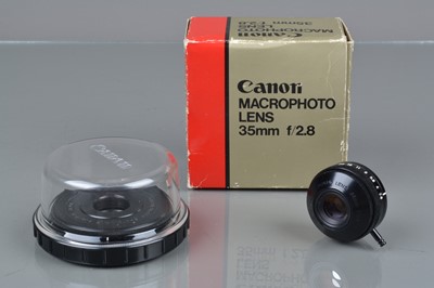 Lot 47 - A Canon 35mm f/2.8 Macrophoto Lens