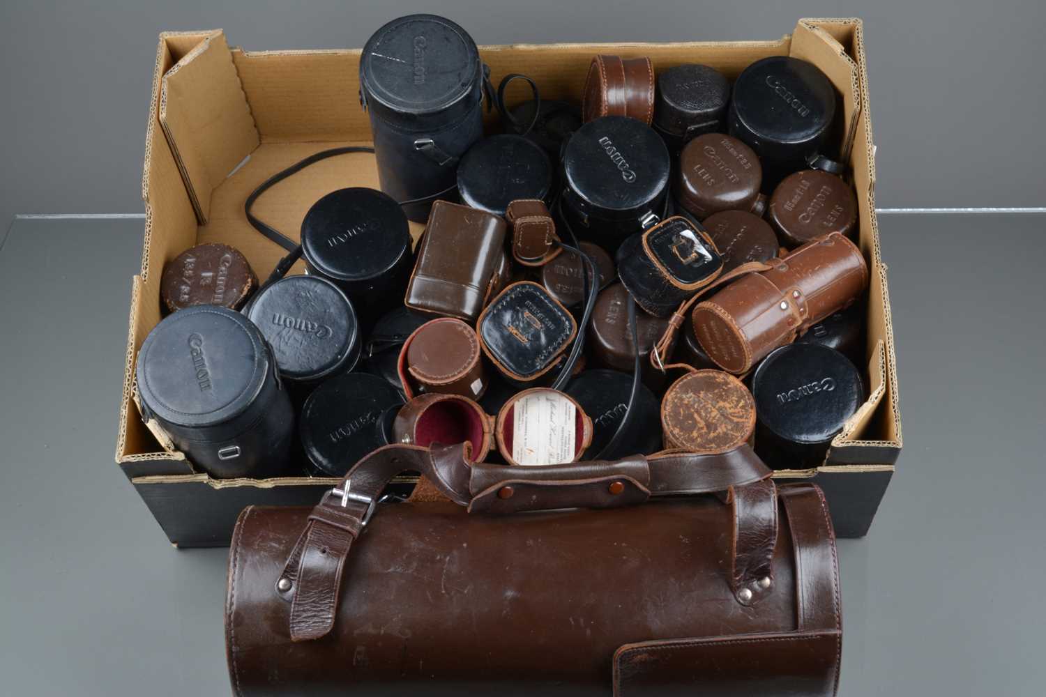 Lot 69 - A Tray of Canon Lens Cases