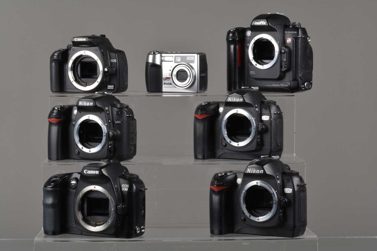 Lot 189 - Six DSLR Camera Bodies